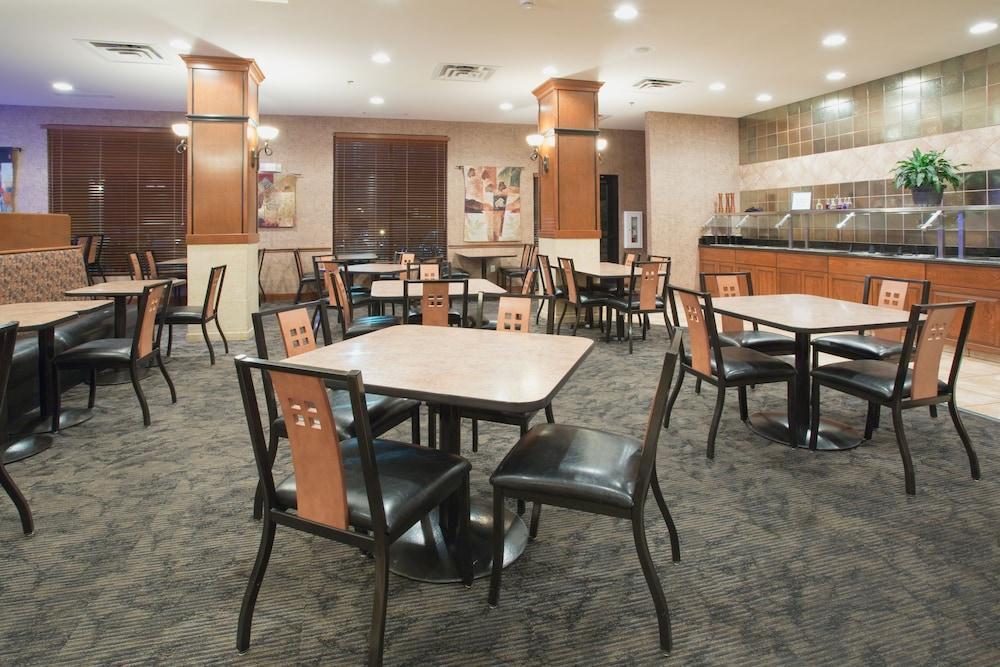 Holiday Inn Express & Suites Trinidad By Ihg Zewnętrze zdjęcie