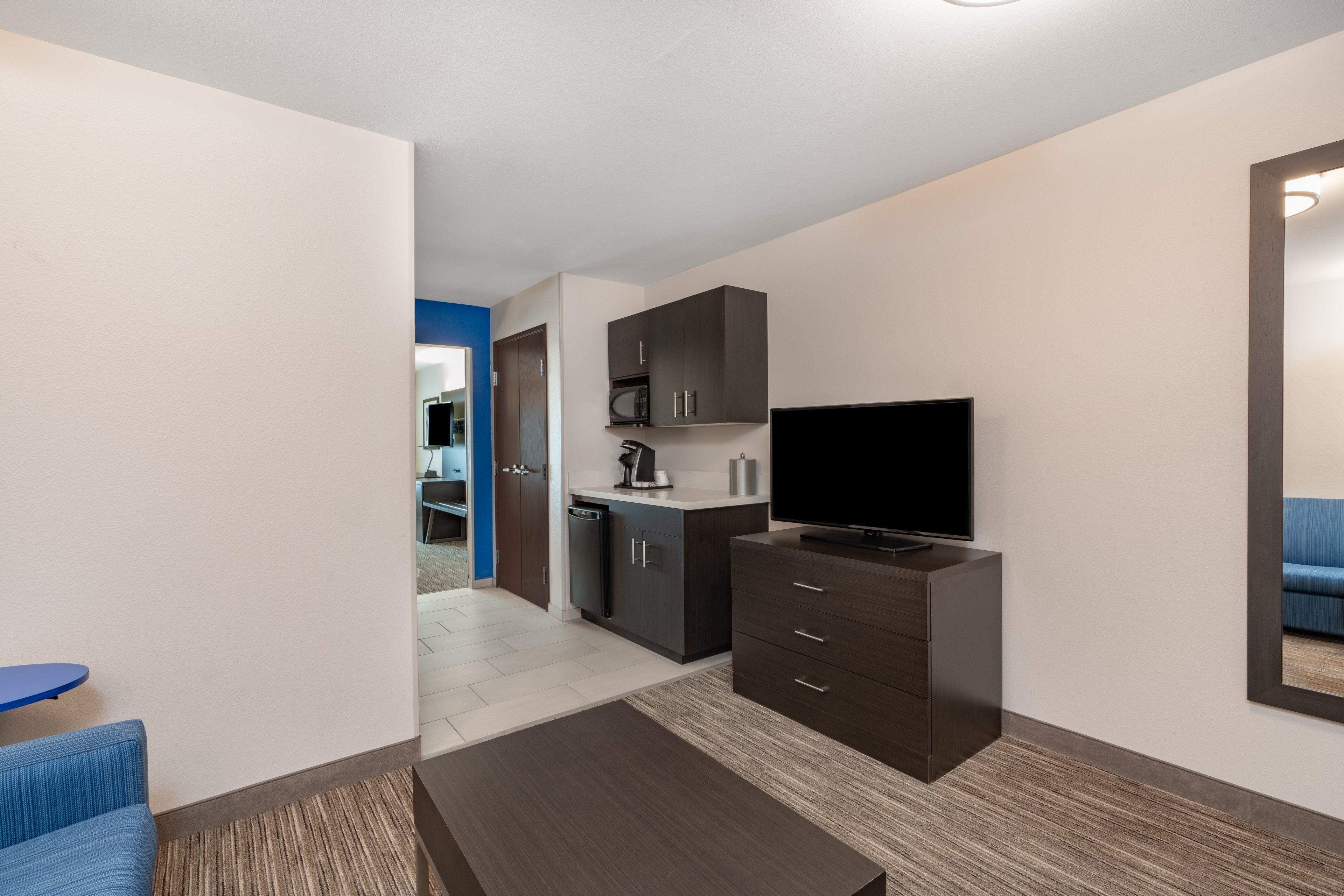 Holiday Inn Express & Suites Trinidad By Ihg Zewnętrze zdjęcie