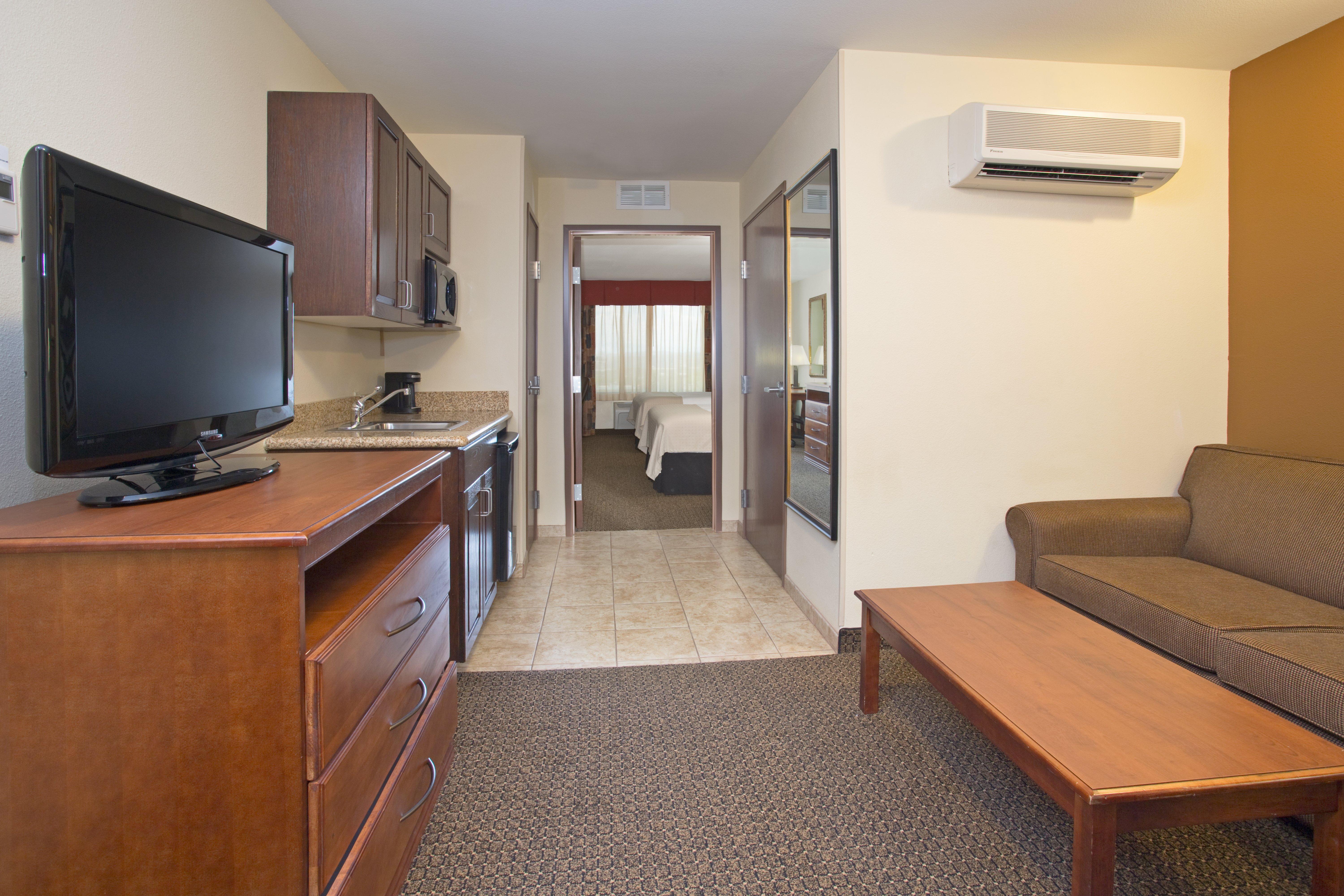 Holiday Inn Express & Suites Trinidad By Ihg Zewnętrze zdjęcie