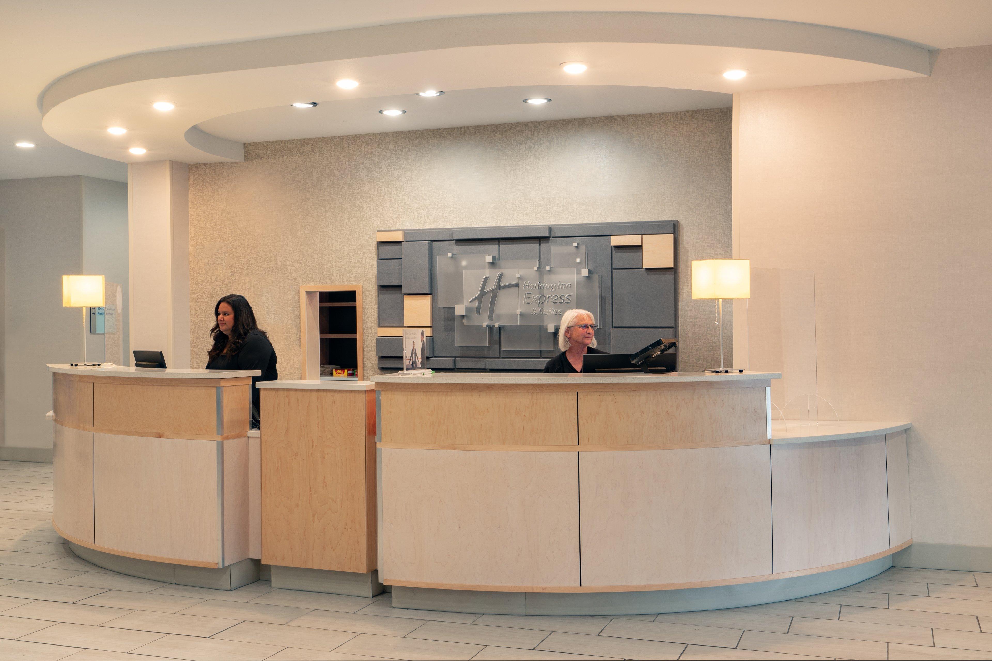 Holiday Inn Express & Suites Trinidad By Ihg Zewnętrze zdjęcie