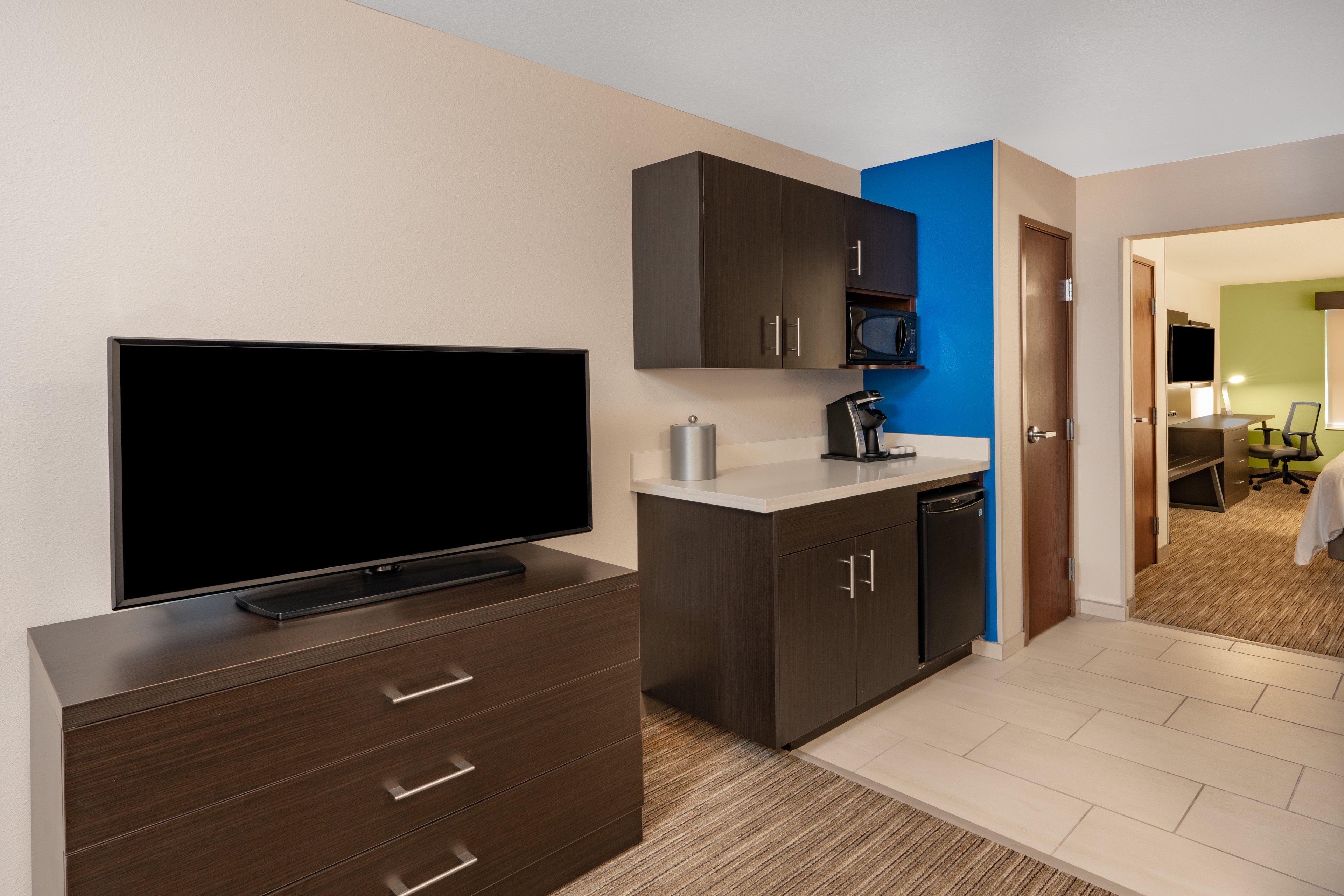 Holiday Inn Express & Suites Trinidad By Ihg Zewnętrze zdjęcie