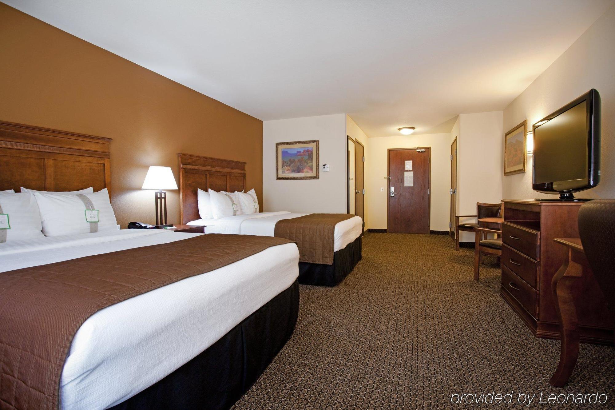 Holiday Inn Express & Suites Trinidad By Ihg Zewnętrze zdjęcie